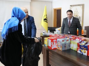 Belediyenin Depremzedelere Desteği Sürüyor