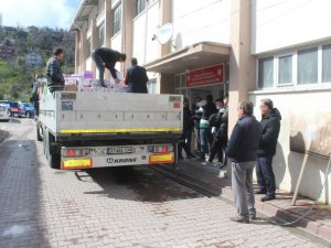 Kastamonu’dan Deprem Bölgesine Ramazan Kolisi Yardımı