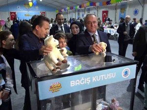 Tuzla’da ’Çocuk Girişimciler Çarşısı’ Depremzede Aileler İçin Başladı