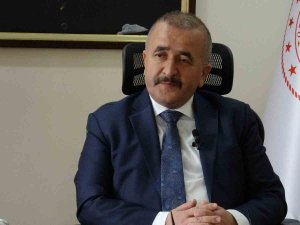 Deprem Bölgesinden Dönen Tokat Valisi Açıklamalarda Bulundu