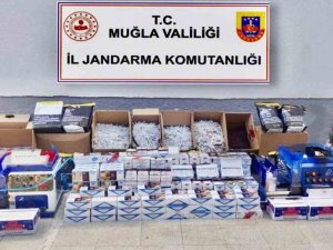 Kaçak Sigara Üretilen Eve Jandarma Operasyonu