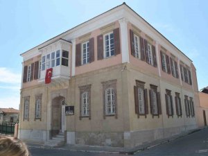 Söke’deki Kütüphane Binası 128 Yıldır Zamana Meydan Okuyor