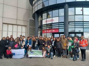 Köşk 100. Yıl Atatürk Ortaokulu Fransa’daki Eğitime Katıldı