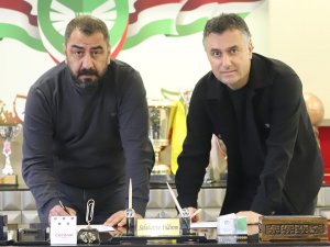 Amedspor’un Yeni Teknik Direktörü Bülent Akan Oldu