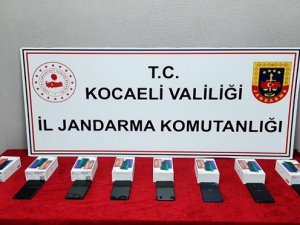 Kocaeli’de 8 Adet Kaçak Telefon Ele Geçirildi