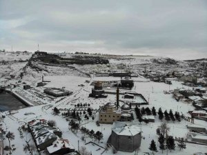 Nisan Ayında Beyaza Bürünen Kars Böyle Görüntülendi