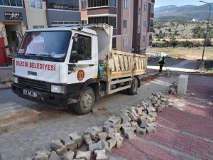 Bilecik’te Birçok Noktada Kaldırım Yenileme Ve Bakım Çalışmaları Gerçekleştirildi