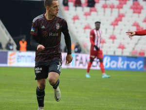 Kartal’da Amir Ve Cenk Sınırda