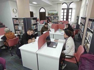 Bursa’da Deniz Manzarası Eşliğinde Ders Çalışma İmkanı