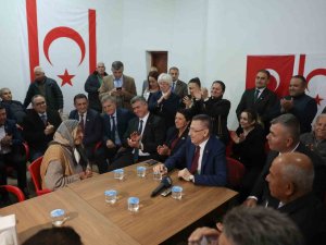 Cumhurbaşkanı Yardımcısı Oktay: "Kıbrıslı Rumlar, ’Karşı Tarafı Desteklerseniz Kıbrıs İçin De Bir Fırsat Doğabilir’ Diye Batı’ya Sesleniyorlar"