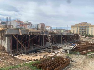 İ̇nşaat İşçileri Arasında Çıkan Tartışma Kanlı Bitti