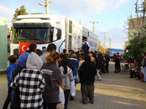 Büyükşehir Mobil Aşevi Yemek İkramlarını Sürdürüyor