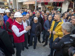 Mersin’in İ̇stiklal Caddesi Yenileniyor