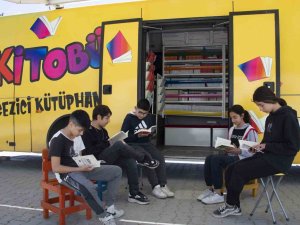 Kitobüs Sayesinde Binlerce Öğrenci Kitapla Buluşuyor