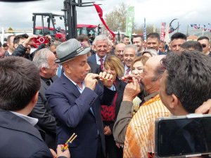 Bakan Kirişci’den ’Sipsi’ Şov