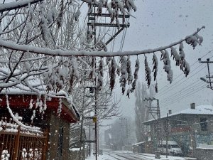 Ağrı Beyaz Örtüye Büründü