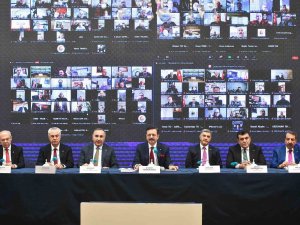 İ̇ş Dünyası Deprem Bölgesinde Konut Seferberliği Başlatıyor: 1 Milyar Lira Nakdi Katkı Verilecek