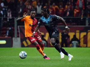 Spor Toto Süper Lig: Galatasaray: 0 - Adana Demirspor: 0 (Maç Devam Ediyor)