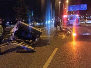 Kontrolden Çıkan Otomobil Takla Attı, 1 Kişi Yaralandı