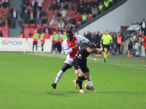 Spor Toto 1. Lig: Samsunspor: 4 - Pendikspor: 2