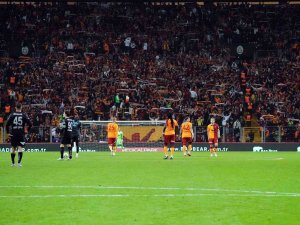 Galatasaray - Adana Demirspor Maçını 44 Bin 782 Taraftar İzledi
