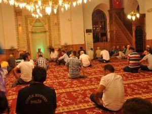 Giresun Emniyet Müdürlüğü Şehit Başkomiser İçin Mevlit Okuttu