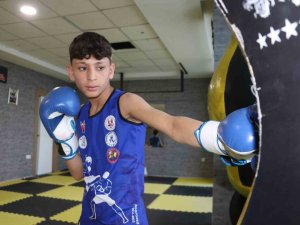 Devran Yanardağ’dan Adım Adım Dünya Şampiyonluğuna