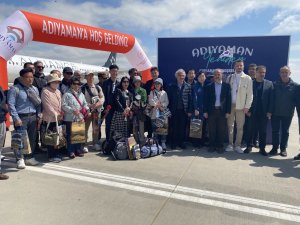 Deprem Bölgesine İlk Turist Kafilesi Güney Kore’den
