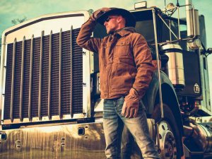 Tırtex Dorse Plywood Amerikan Standartlarını Türkiye’ye Taşıyor