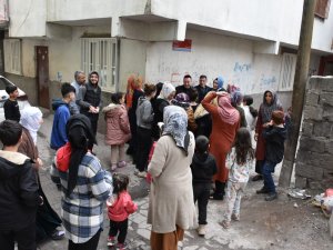 Bağlar Belediye Başkanı Beyoğlu Vatandaşla Bir Araya Geldi