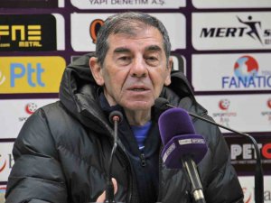 Hamdi Yılmaz: "Bu Kadar Gol Kaçırıp, Sahadan Mağlup Ayrılıyoruz"