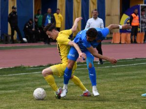 Tff 2. Lig: Tarsus İ̇dman Yurdu: 0 - Batman Petrolspor: 4