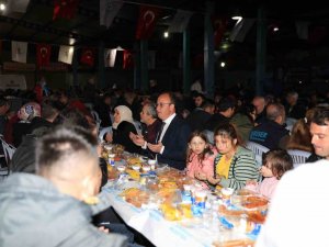 Pamukkale Belediyesi Gönül Sofrası İ̇ncilipinar’da Kuruldu