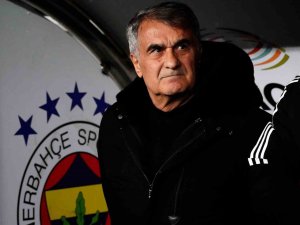Şenol Güneş, Kadıköy’de İlk Galibiyetini Aldı