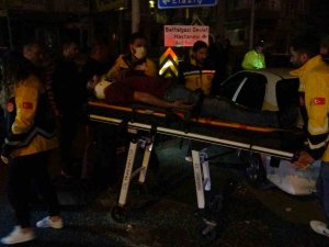 Malatya’da İki Otomobil Çarpıştı: 2 Yaralı