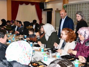 Altınovalı Muhtarlar İftarda Buluştu