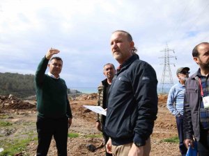 Alanya Belediyesi’nden 2 Mahalleye Spor Tesisi Sözü