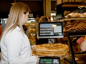 Kuşadası’nda Halk Sağlığı İçin Fırınlar Denetlendi