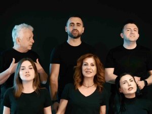 Sağlık Çalışanları 6 Şubat İçin Söyledi: “Aynı Toprağın Çocuklarıyız”