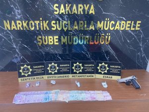 Polisten 3 Ayrı Uyuşturucu Operasyonu: 9 Şüpheli Tutuklandı