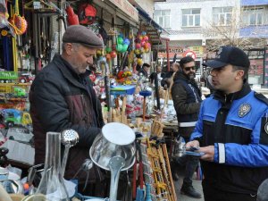Kars Polisi Vatandaşları Dolandırıcılara Karşı Uyardı