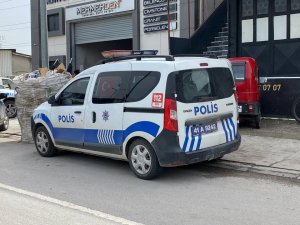 Başörtüsü Çalıştığı Makineye Takılan Genç Kız Hayatını Kaybetti