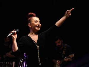 ’Kadın Ozanlar’ İ̇ş Sanat’ta Bir Araya Geliyor