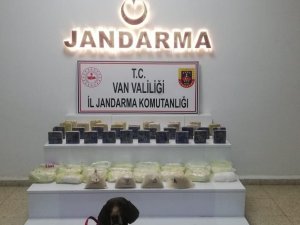 Başkale’de 33 Kilo Uyuşturucu Ele Geçirildi