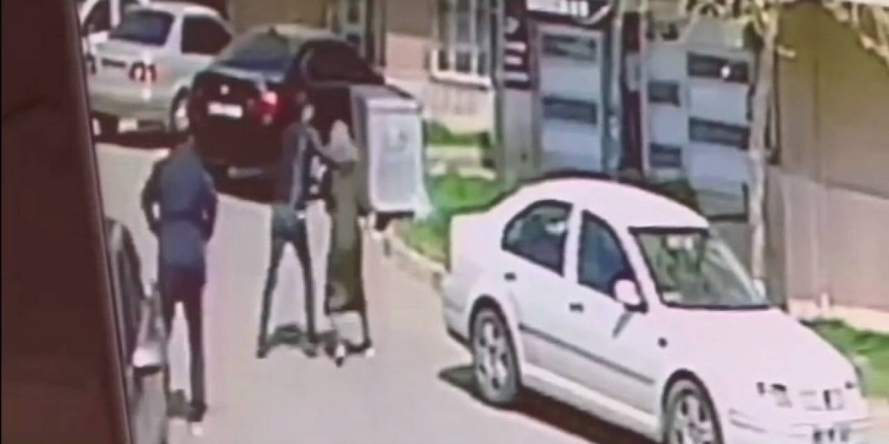 Kadının Kayınbiraderini Vurduğu Anlar Kamerada