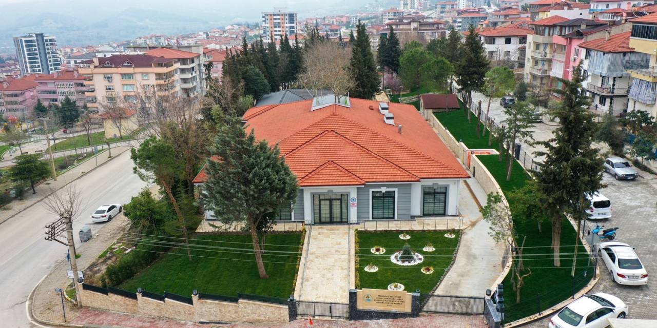 Pamukkale Belediyesi Alzheimer Merkezinde Ön Başvurular Başladı