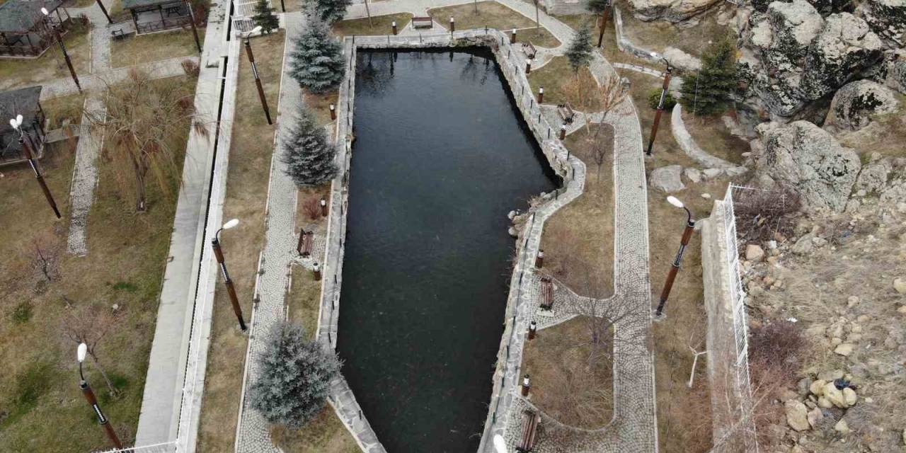 Balıklı Göl’ün Efsaneleri Ve Gizemi Kendisini Korumaya Devam Ediyor