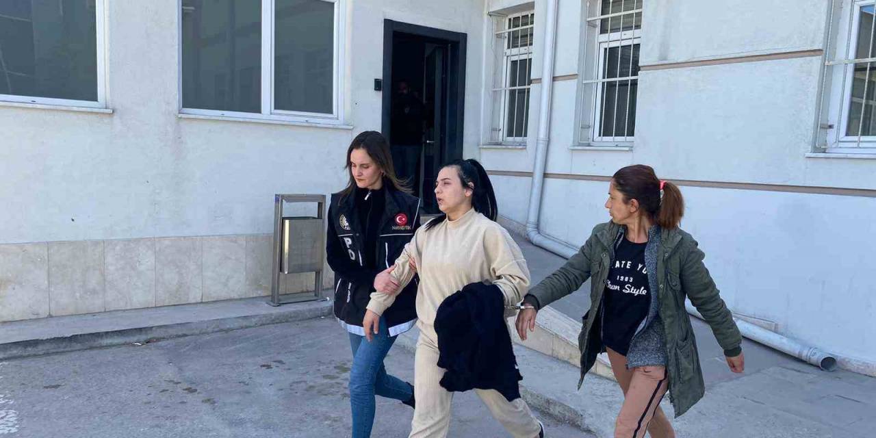 Kadir Şeker’in Kurtardığı Ayşe Dırla’nın Kuzenleri De Uyuşturucudan Tutuklandı