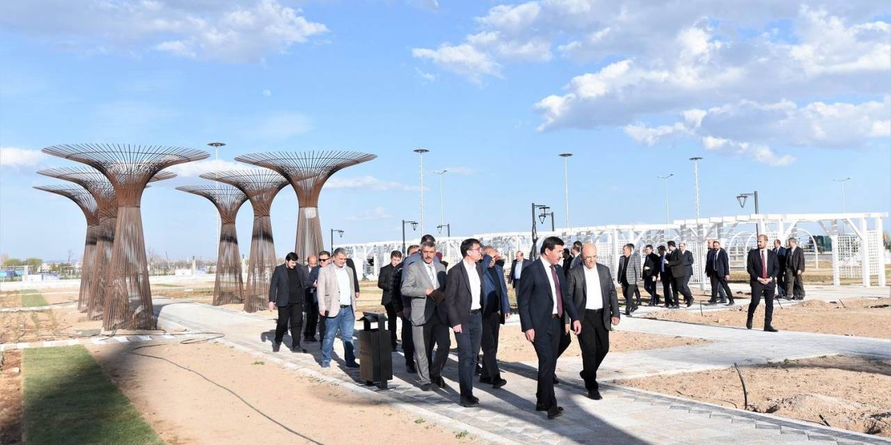 Hasan Kılca: “hep Birlikte Karatay’ımız İçin Çalışıyoruz”