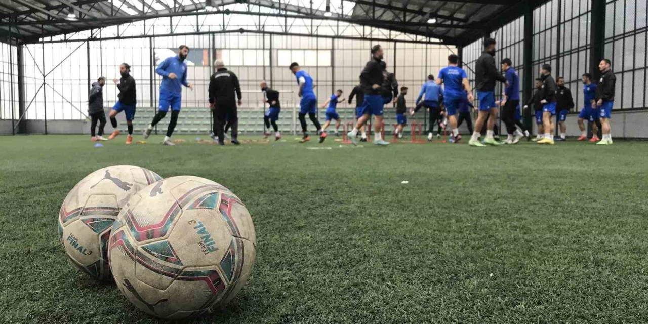 Namağlup Eskişehir Temsilcisi Kritik Dönemeçte